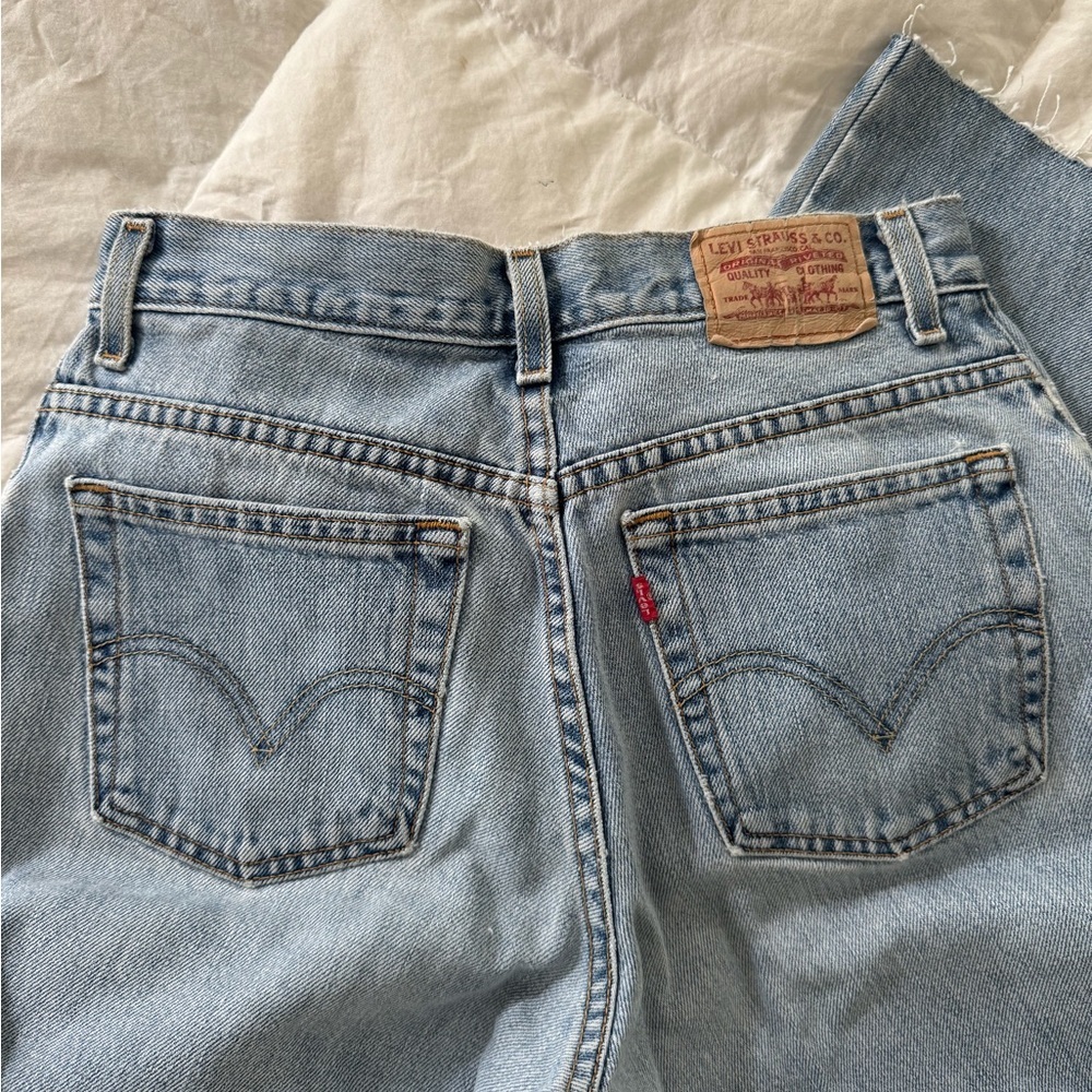 Vintage 550s Made in Mexico Levi's Light Blue Mom Jeans - Picture 2 of 5